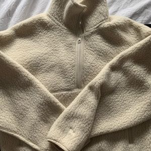 TNA Rush 1/4 zip pullover